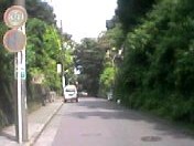 �Ɋy���ؒʂ��R